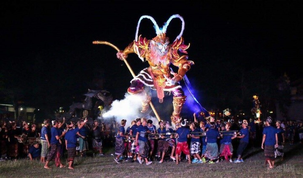 Lễ hội chào đón năm mới ở Bali - nơi làm ồn được cho là… phạm pháp - Ảnh 4.