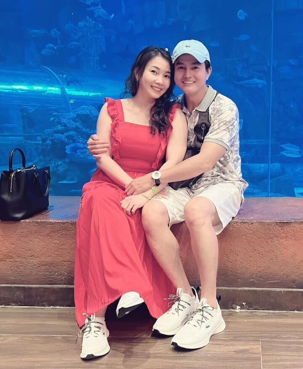 41 tuổi kết hôn sau 2 lần cưới hụt, Cao Minh Đạt viên mãn bên bà xã doanh nhân - Ảnh 9.