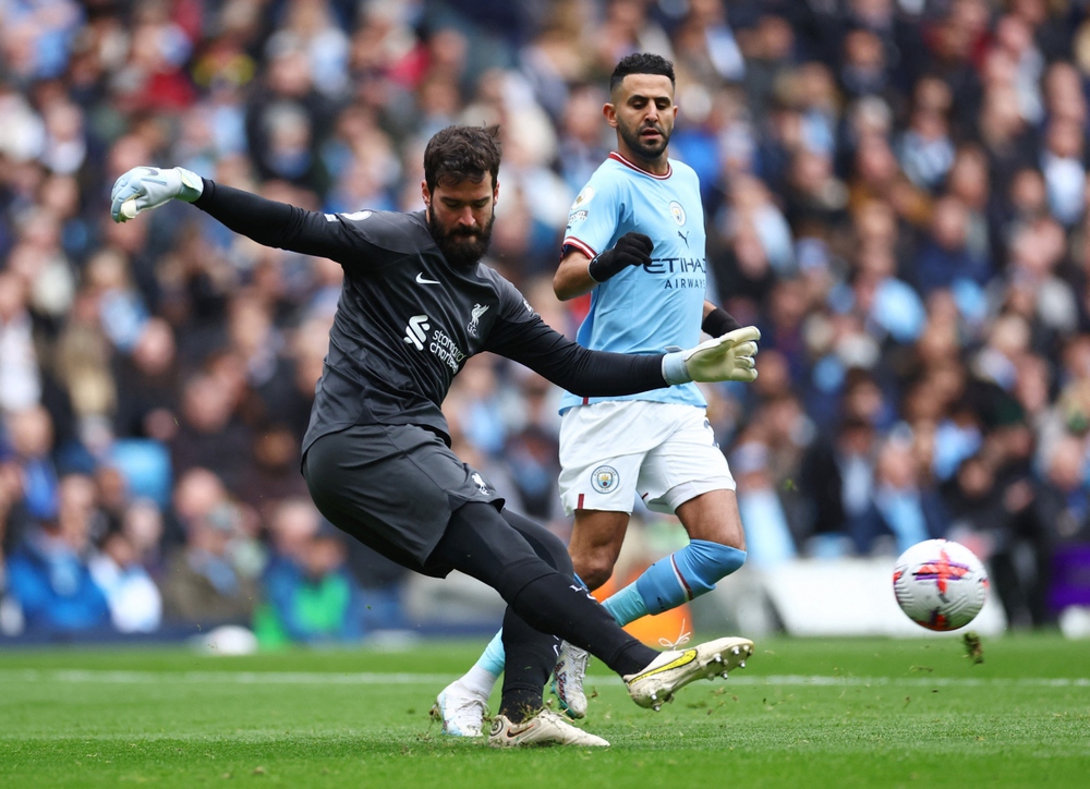 Trực tiếp Man City 0-0 Liverpool: Alisson liên tục cứu thua - Ảnh 1.