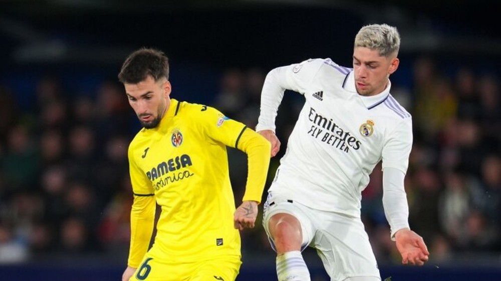 Cầu thủ Villarreal bị đấm vào mặt kiện sao Real Madrid - Ảnh 1.