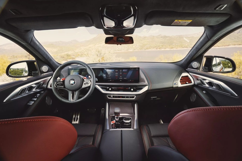 BMW vừa ra mắt mẫu xe lạ đời: Mạnh nhất nhưng không nhanh nhất, không phải xe điện nhưng đi được vài chục km không tốn giọt xăng nào - Ảnh 3.