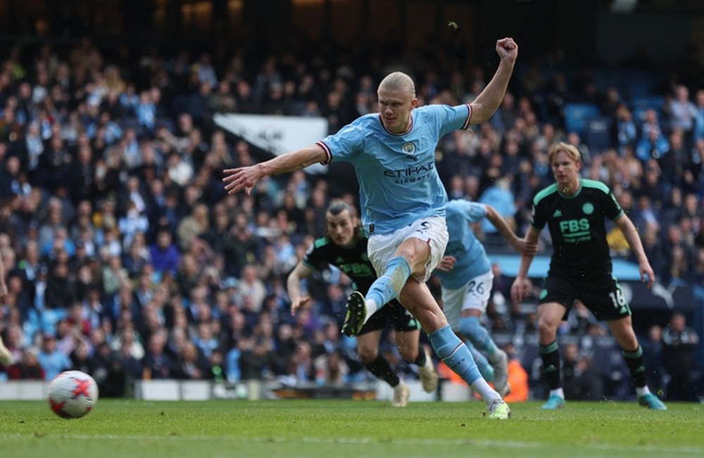 Haaland lập kỷ lục ghi bàn, Man City hủy diệt Leicester - Ảnh 3.