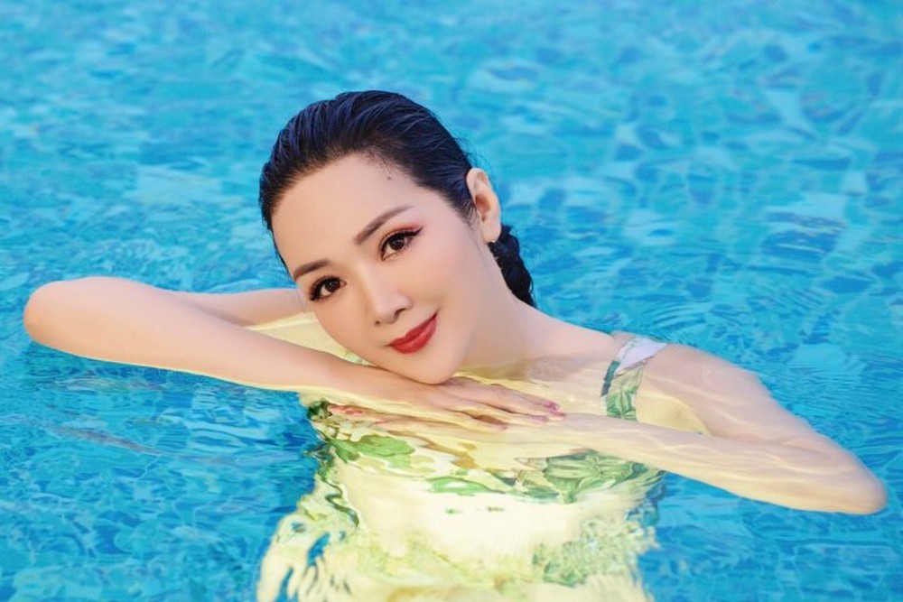 Hoa hậu Giáng My diện bikini, tự tin khoe vóc dáng ở tuổi 52 - Ảnh 5.
