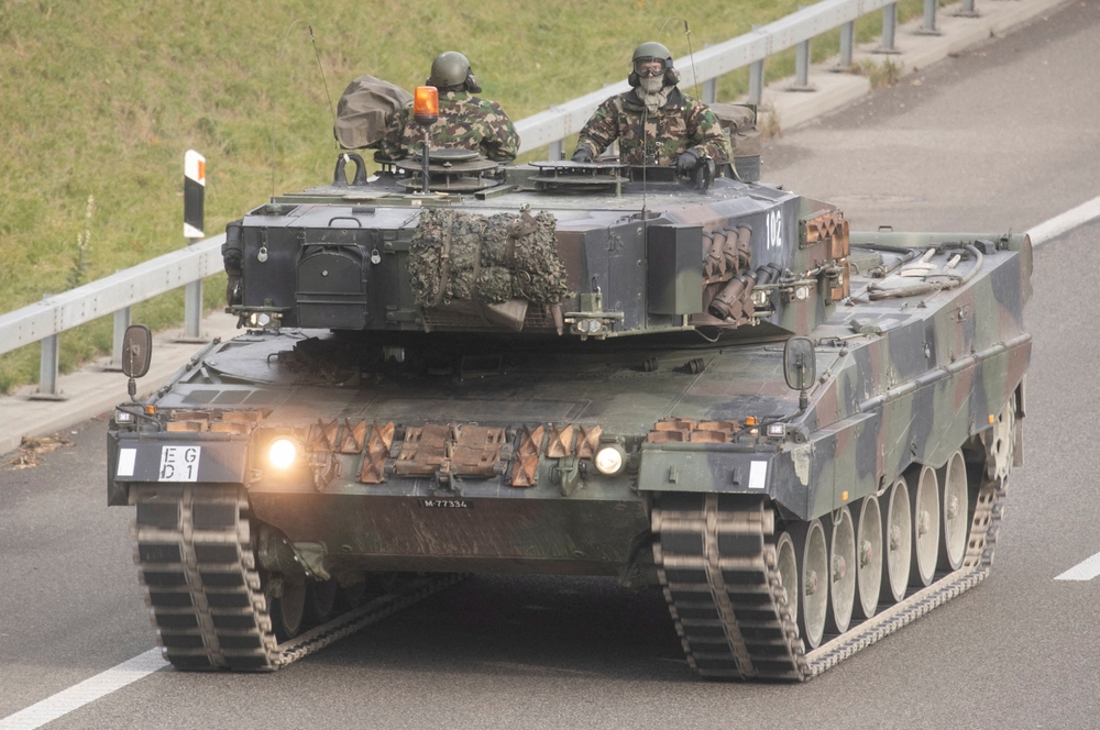 Cách Ukraine sử dụng xe tăng phương Tây trong cuộc phản công - Ảnh 2.