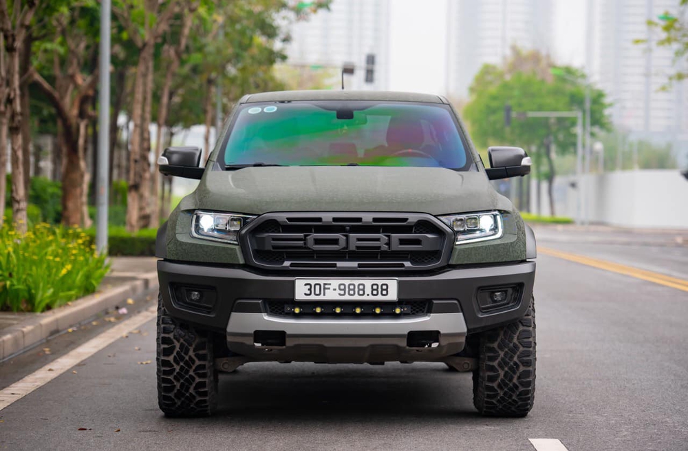 Ford Ranger Raptor 2019 chào giá 1,4 tỷ đồng đắt hơn đời mới, CĐM nhận xét: ‘Giá này bán biển chứ không phải bán xe’ - Ảnh 3.