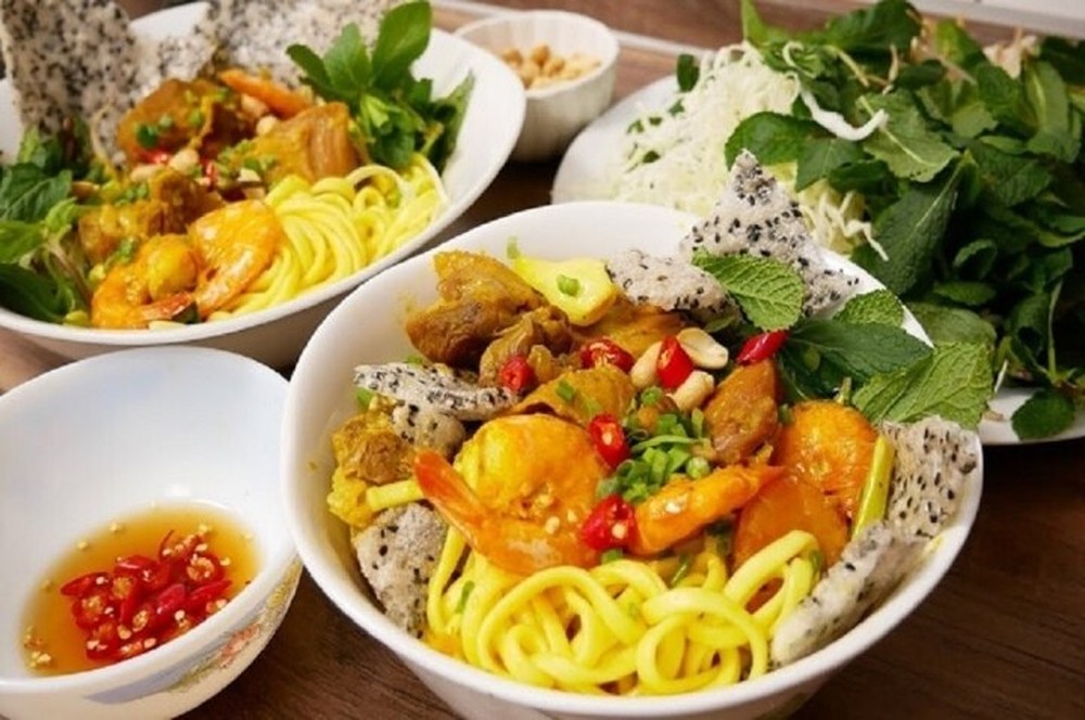 Những quán ăn sáng ngon nhất Đà Nẵng siêu hút khách - Ảnh 1.