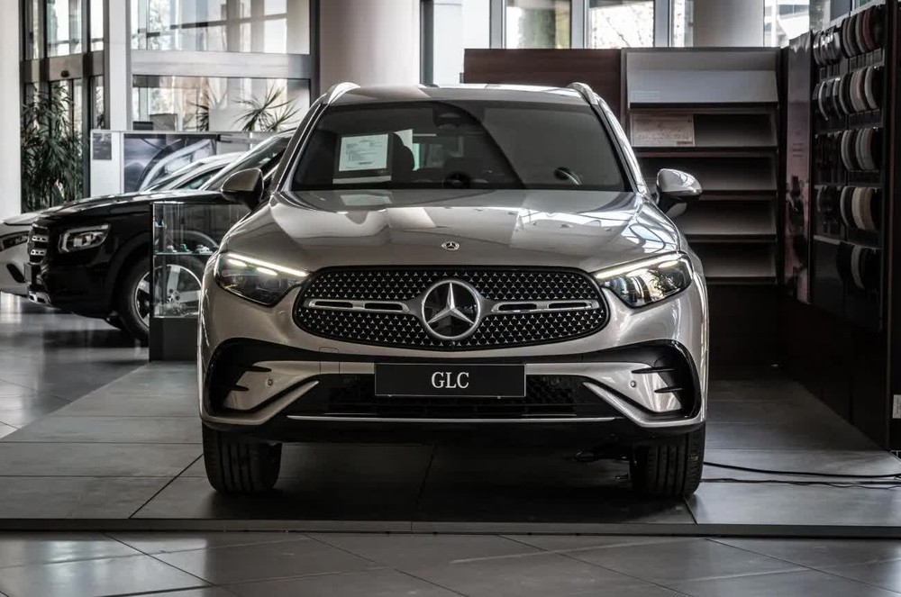 Mercedes-Benz GLC 2023 chốt lịch công bố ở Việt Nam: Dễ có nhiều nâng cấp làm khó X3, đại lý báo giá không hề rẻ - Ảnh 5.