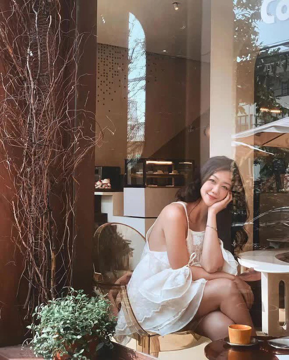 Nữ tiếp viên trưởng nổi tiếng ‘kêu cứu’ vì hình ảnh cá nhân bị đăng tải sai sự thật