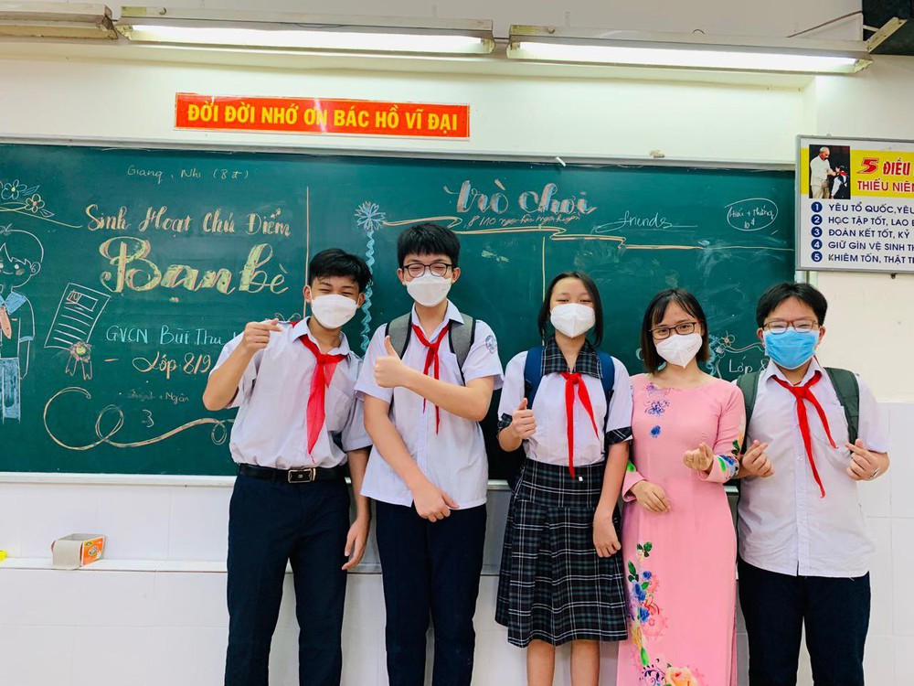 Nhóm 3 học sinh xô xát nhau trong nhà vệ sinh, cô giáo ở TP.HCM ứng xử thấu tình đạt lý
