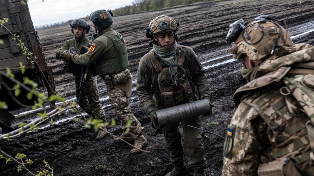 Các vị trí mới thiết lập của Ukraine ở Kherson làm dấy lên đồn đoán về cuộc phản công mùa xuân - Ảnh 1.