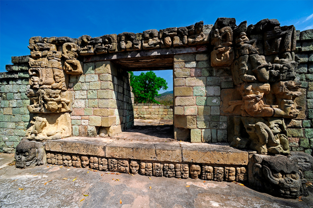 Giải mã thành công ma thuật giúp tường thành Maya ngàn năm không sứt mẻ - Ảnh 1.