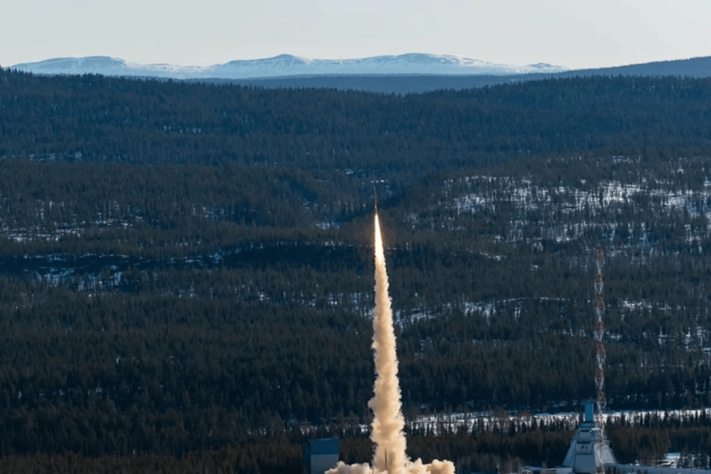 Tên lửa Thụy Điển rơi vào lãnh thổ thành viên NATO - Ảnh 1.