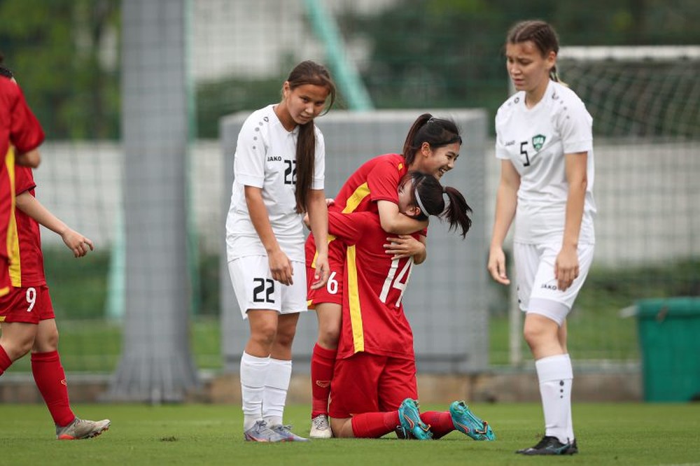 U17 nữ Việt Nam giành quyền vào vòng loại thứ 2 giải U17 nữ châu Á 2024 - Ảnh 2.
