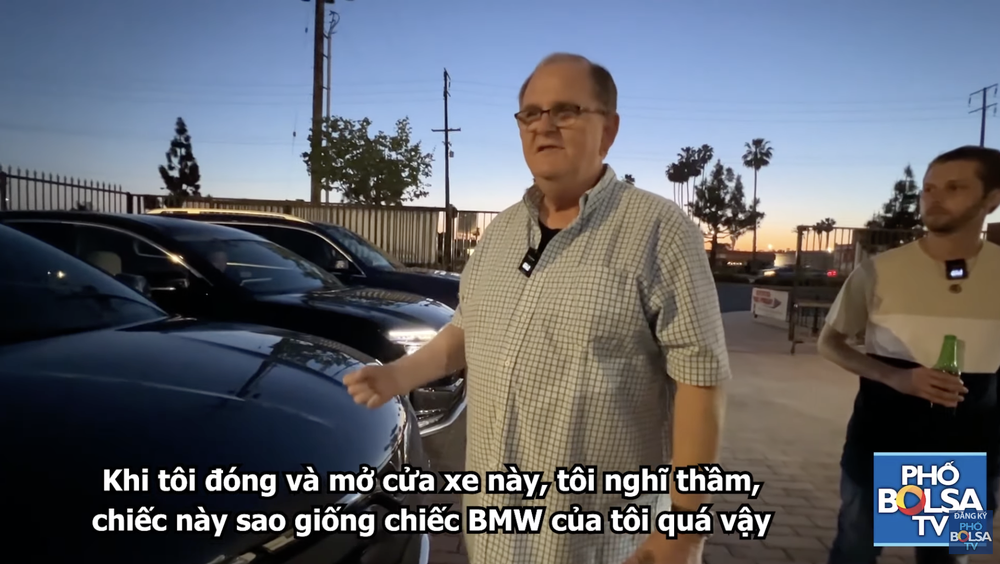 Làm bãi đỗ xe dành riêng cho VinFast và siêu xe, ông chủ gốc Việt chia sẻ: ‘Muốn cho người Mỹ nhìn và chạm vào xe Việt Nam nhiều hơn’