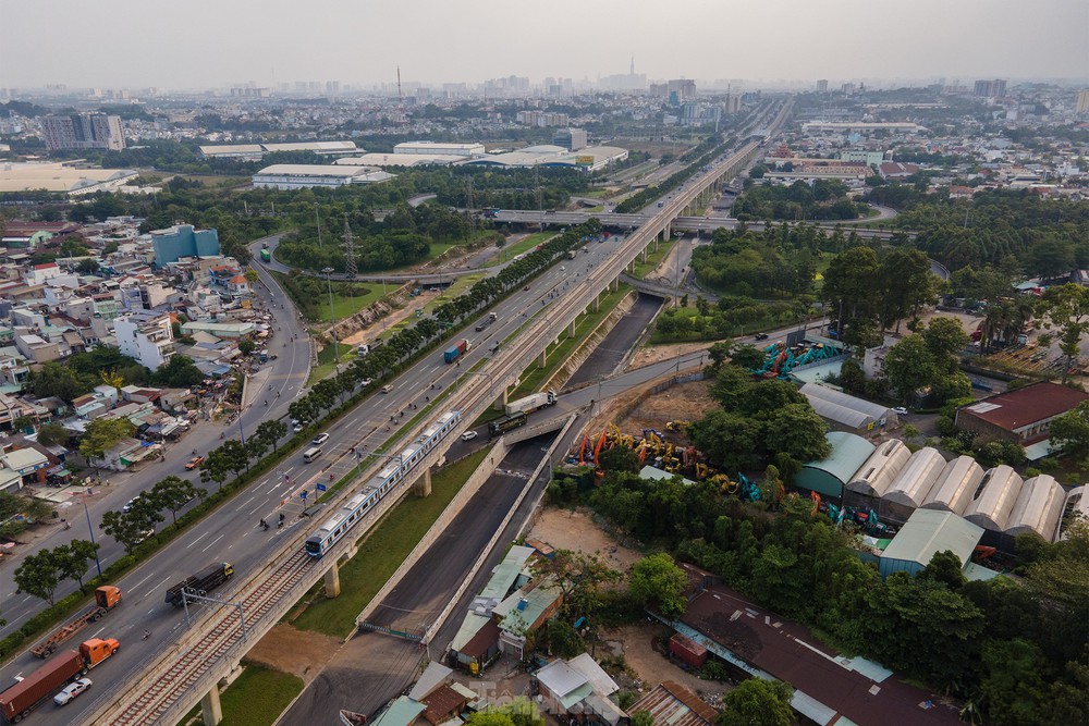 Hình hài tuyến metro Bến Thành - Suối Tiên sau hơn 15 năm chờ đợi - Ảnh 10.