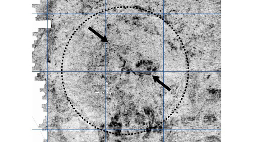 Quét radar gò đất, tàu ma khổng lồ 1.200 tuổi bất ngờ hiện ra - Ảnh 3.