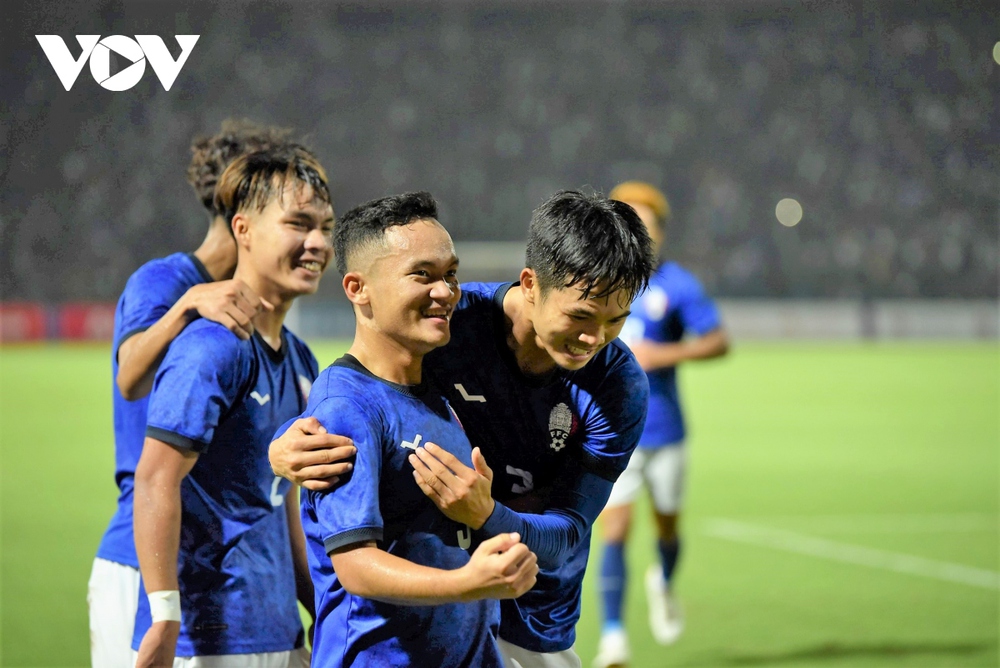 TRỰC TIẾP U22 Campuchia 3-0 U22 Timor Leste: Cách biệt được nới rộng - Ảnh 1.