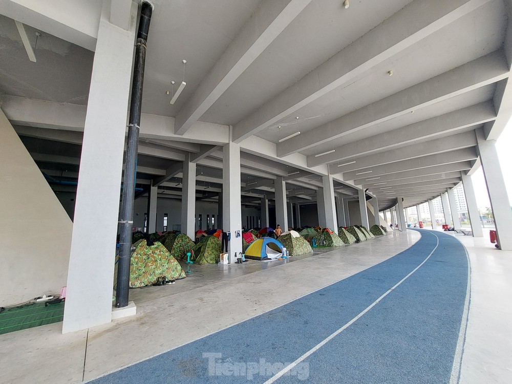 Bí mật những căn lều tạm đang nỗ lực tạo ra Lễ khai mạc SEA Games tầm cỡ Olympic của Campuchia - Ảnh 6.