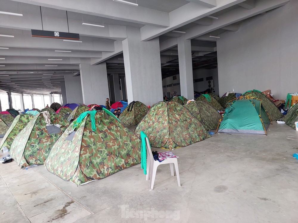 Bí mật những căn lều tạm đang nỗ lực tạo ra Lễ khai mạc SEA Games tầm cỡ Olympic của Campuchia - Ảnh 5.