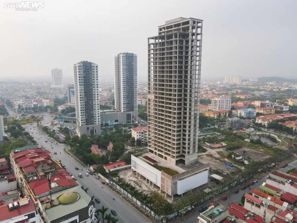 Trung tâm thương mại, khách sạn 600 tỷ đồng dang dở trên đất vàng Bắc Ninh - Ảnh 2.