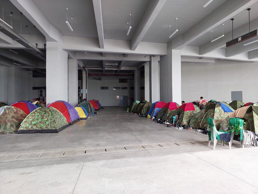 Bí mật những căn lều tạm đang nỗ lực tạo ra Lễ khai mạc SEA Games tầm cỡ Olympic của Campuchia - Ảnh 4.