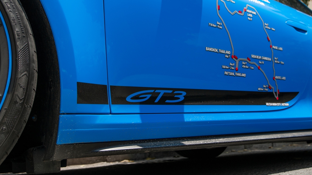 Cường Đô La mang Porsche 911 GT3 xuyên 4 nước Đông Dương: Chạy gần 4.000km, một ngày ăn tại 3 quốc gia là có thật - Ảnh 19.