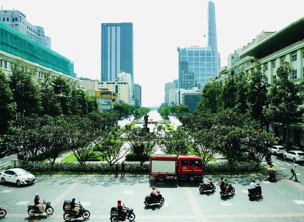 Ngắm trụ sở UBND và HĐND TP Hồ Chí Minh trước giờ mở cửa đón khách dịp 30/4 - Ảnh 11.