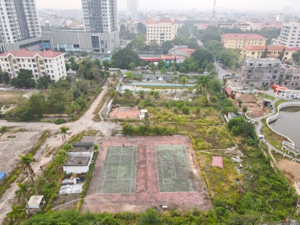 Trung tâm thương mại, khách sạn 600 tỷ đồng dang dở trên đất vàng Bắc Ninh - Ảnh 7.