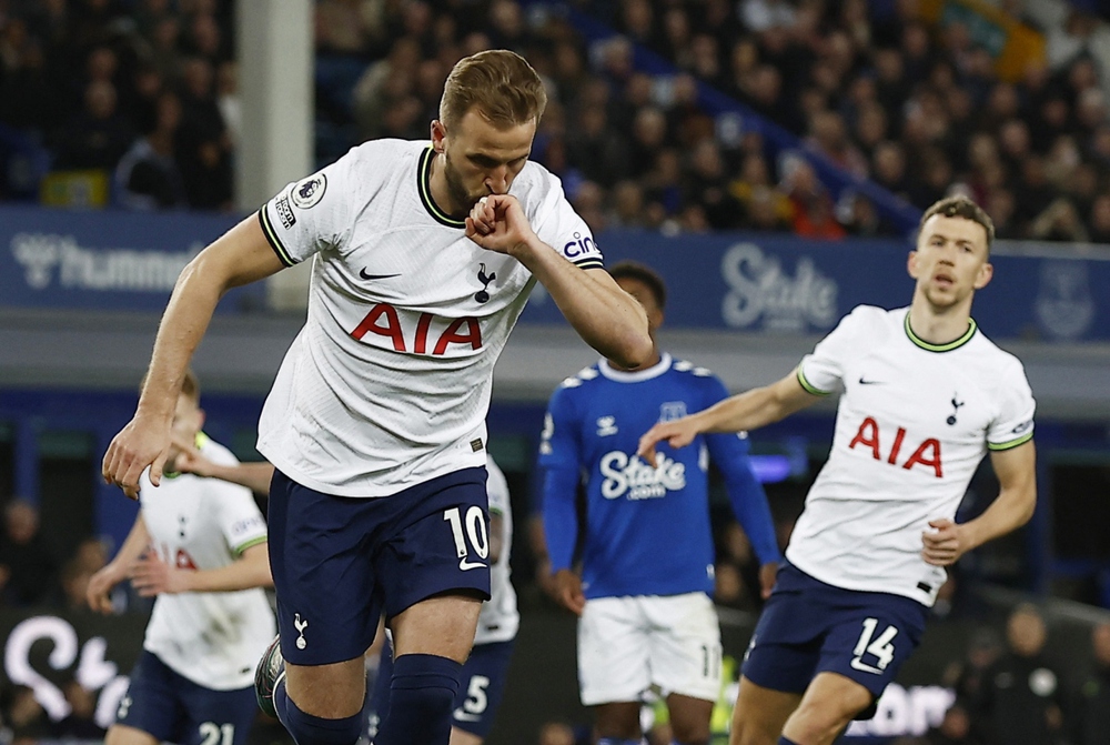 Kết quả Ngoại hạng Anh 4/4: Tottenham bị cầm hòa đầy tiếc nuối - Ảnh 1.