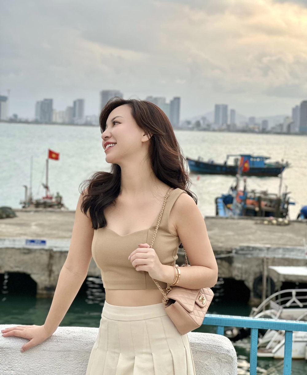 Nữ CEO sống trong penthouse 9 năm sau khi kết hôn mới có con, ám ảnh câu nói tổn thương về chuyện hiếm muộn