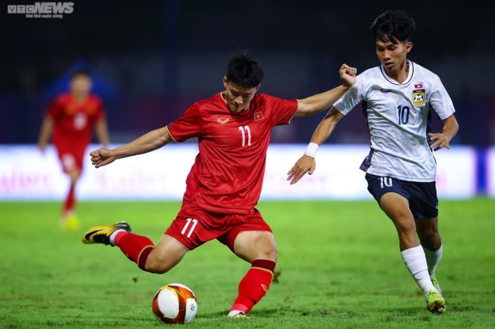 Trực tiếp bóng đá U22 Việt Nam 1-0 U22 Lào: Văn Tùng mở tỉ số - Ảnh 1.