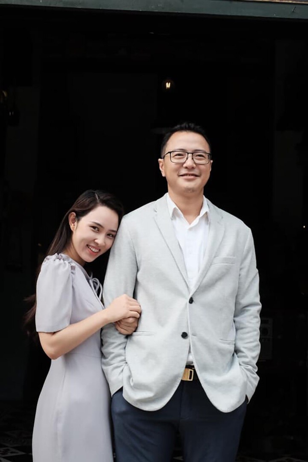 Sao Việt 4/4: Lệ Quyên đón sinh nhật tuổi 42, Đoan Trang khoe mẹ chồng sành điệu