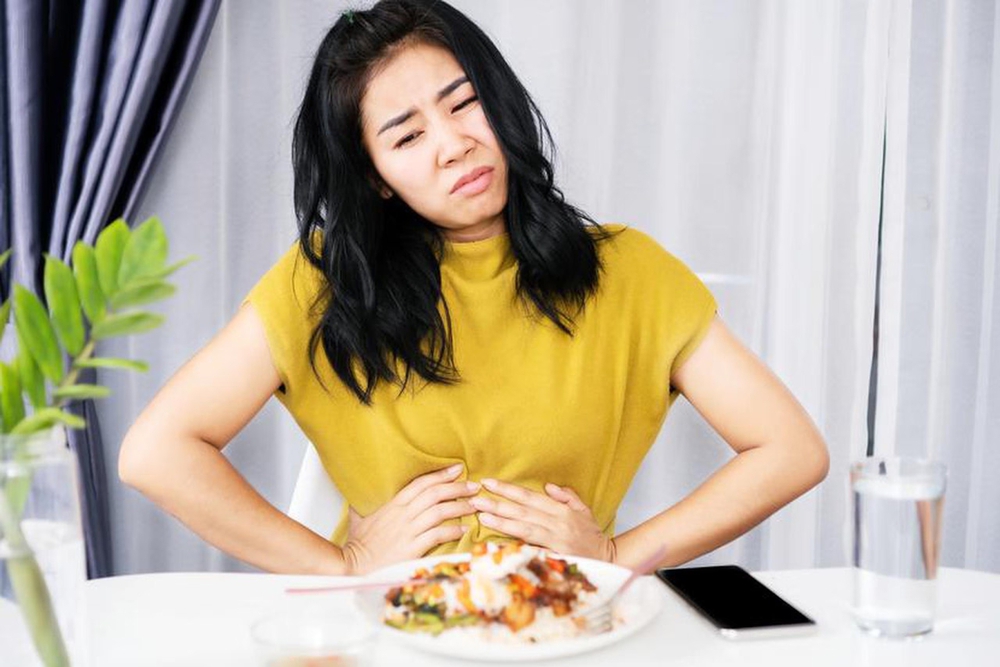 5 bất thường khi ăn uống rất có thể là dấu hiệu của bệnh ung thư
