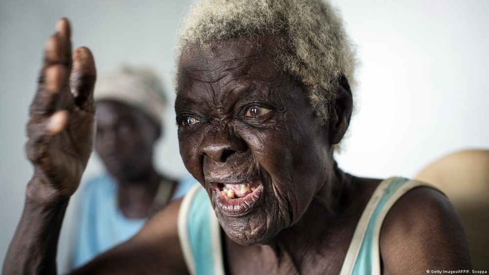 Số phận của những phụ nữ bị gán mác phù thuỷ - Ảnh 2.