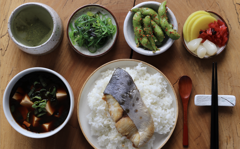 Nhật Bản có hơn 90.000 người thọ trên 100 tuổi, bí quyết nhờ 5 món ăn cực đơn giản trên mâm cơm