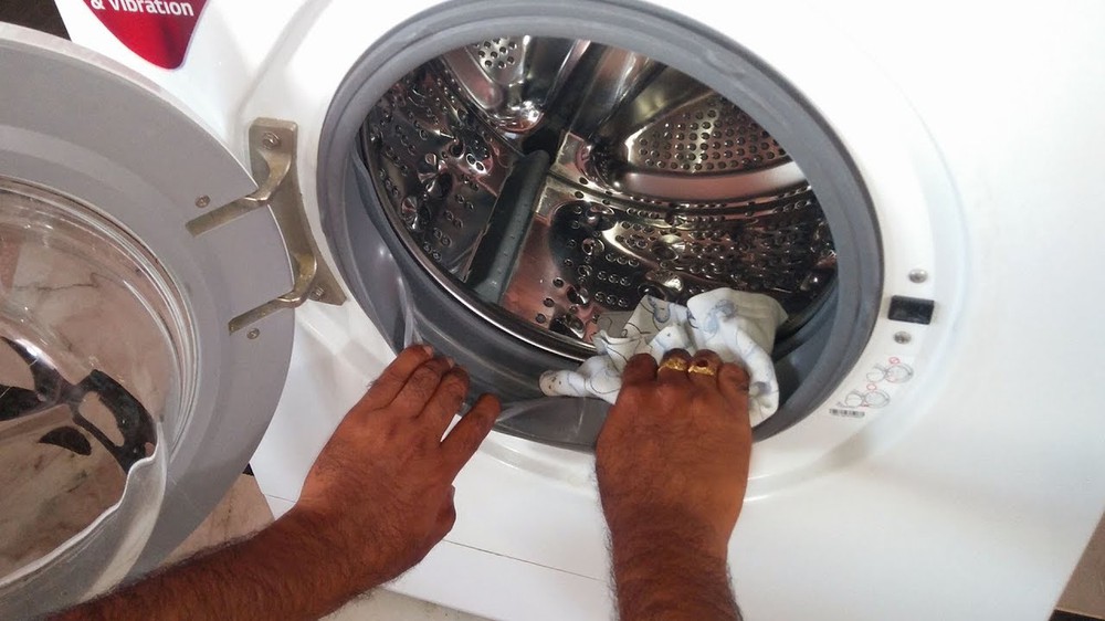 Giặt quần áo với máy giặt mãi mà không thơm, kiểm tra mới biết do 3 bộ phận quan trọng này - Ảnh 4.
