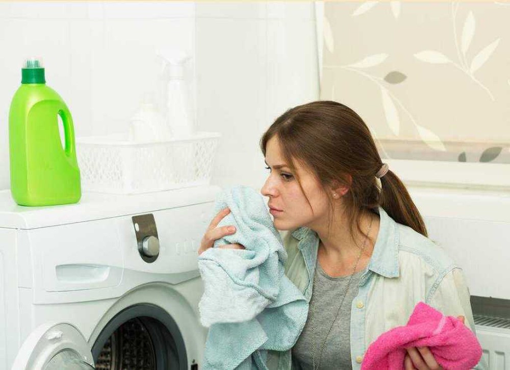 Giặt quần áo với máy giặt mãi mà không thơm, kiểm tra mới biết do 3 bộ phận quan trọng này - Ảnh 1.