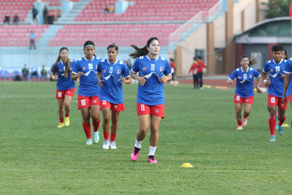 Trực tiếp ĐT nữ Nepal 0-3 ĐT nữ Việt Nam: Bàn thắng đến liên tiếp - Ảnh 1.