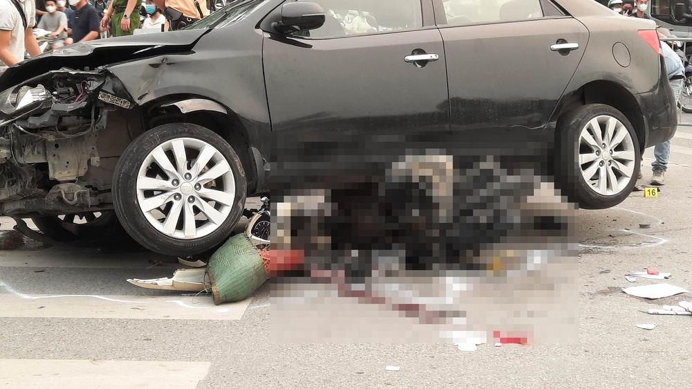 Chùm ảnh: Tình trạng sức khỏe các nạn nhân trong vụ tông liên hoàn trên đường Võ Chí Công - Ảnh 8.