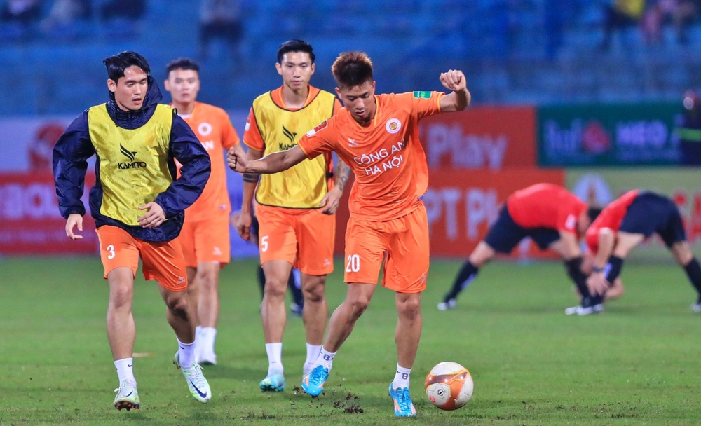 Giải bài toán thay thế Phan Văn Đức ở ĐT Việt Nam: Sao trẻ Viettel FC và HAGL sáng cửa - Ảnh 1.