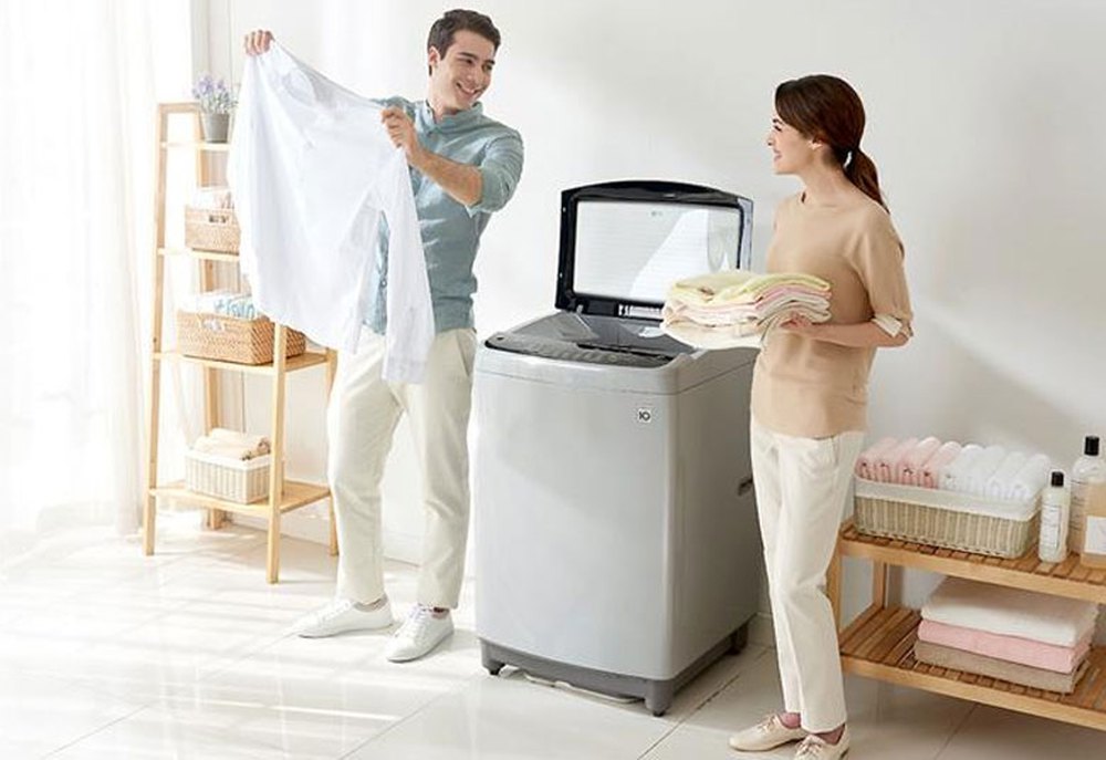 Nên mua máy giặt cửa trên hay máy giặt cửa trước? Chuyên gia đưa ra 3 lợi thế vượt trội hơn của 1 loại - Ảnh 4.