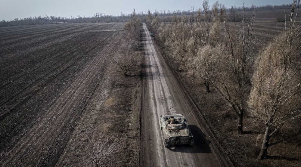 Bài toán khó của Ukraine trên tiền tuyến trải dải 1.000km trước khi phản công Nga - Ảnh 1.