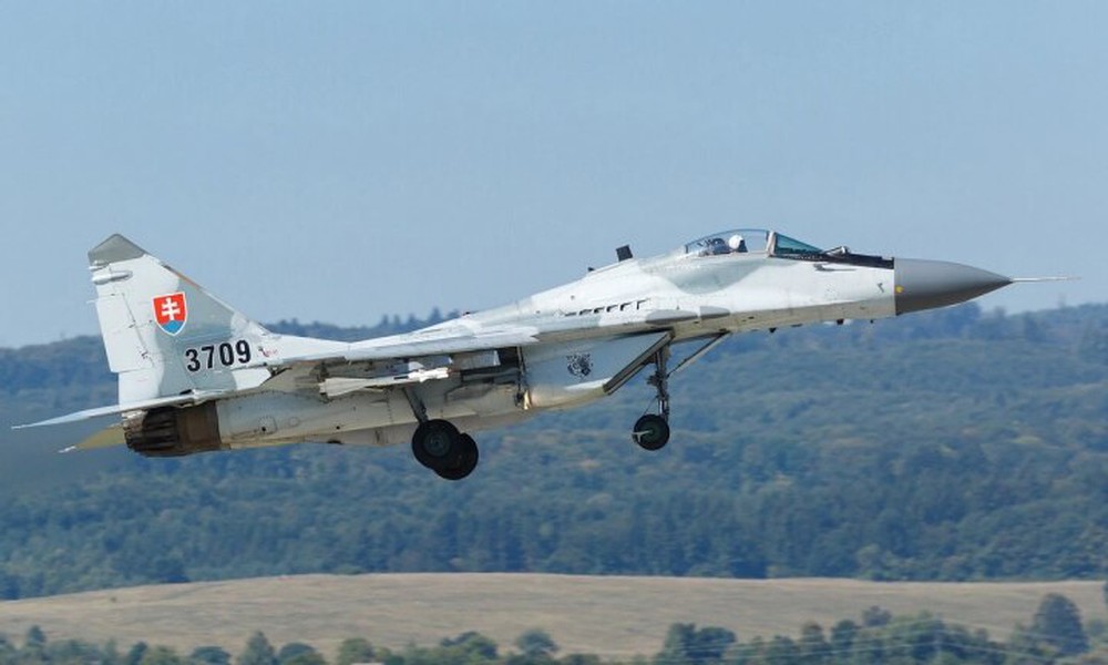 Slovakia tố Nga phá hoại chiến đấu cơ MiG-29 viện trợ Ukraine - Ảnh 1.