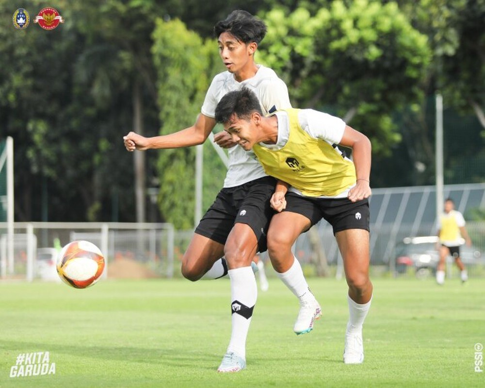 U22 Indonesia sử dụng chiến thuật giống U22 Việt Nam ở SEA Games 32 - Ảnh 1.