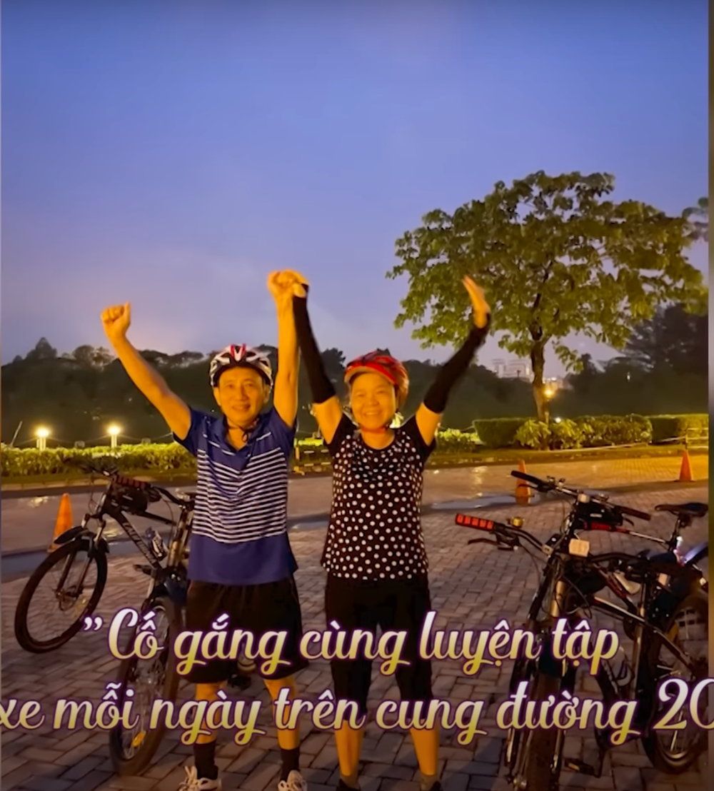 30 Tết về quê gặp cô thôn nữ xinh đẹp, chàng lính hải quân si mê giục bố mẹ hỏi cưới, 40 năm xây cơ ngơi hạnh phúc
