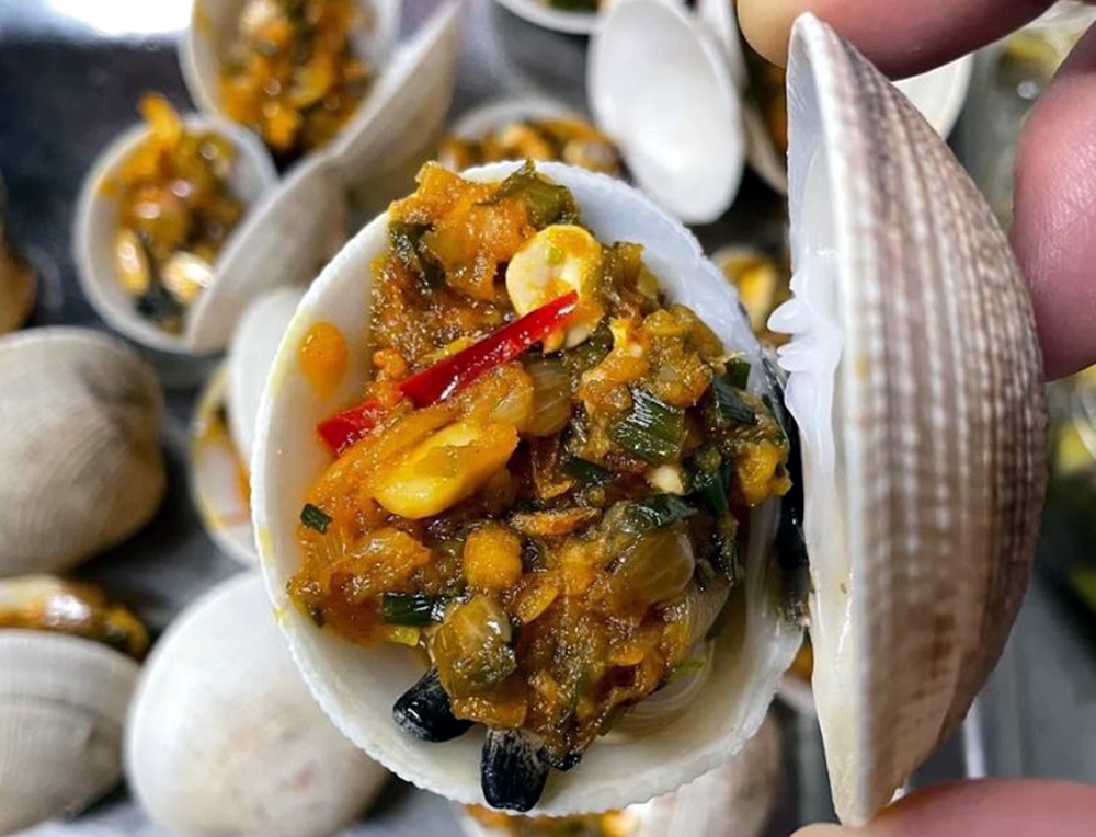 Săn đặc sản giao thoa giữa nước mặn và nước lợ, món khai vị hàng đầu của Hạ Long
