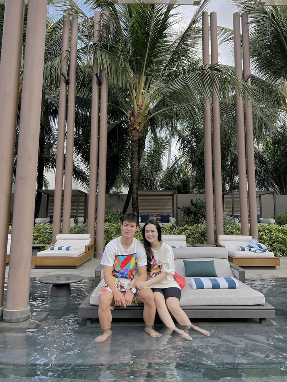 Vợ Duy Mạnh khoe mang bầu con thứ 2, nhan sắc mẹ bỉm sữa thế nào?