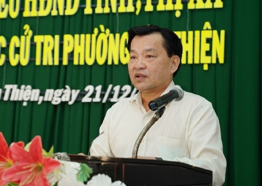 Sáng nay, cựu Chủ tịch Bình Thuận Nguyễn Ngọc Hai hầu toà - Ảnh 1.