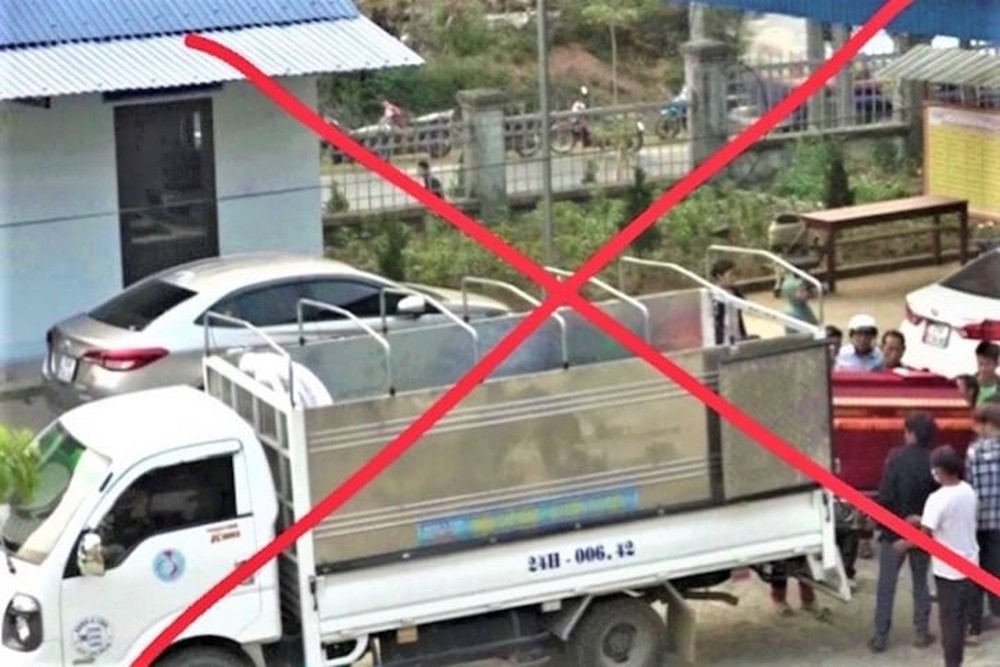 Lai Châu: Khởi tố tài xế chở quan tài, vòng hoa tới UBND xã gây rối - Ảnh 1.