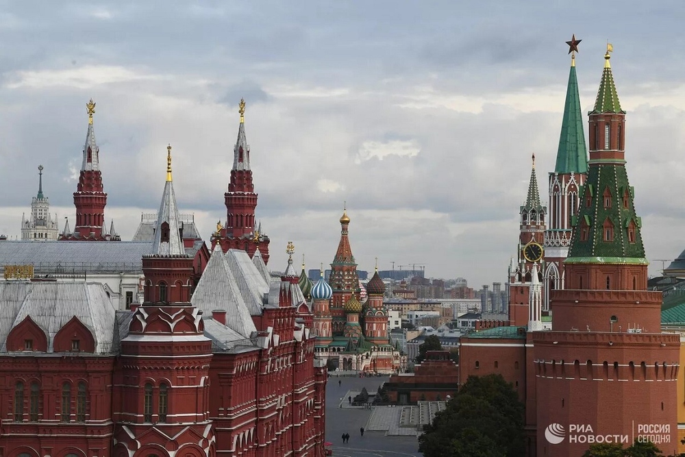 Điện Kremlin hứa đáp trả tương xứng việc Anh cung cấp tên lửa tầm xa cho Kiev - Ảnh 1.